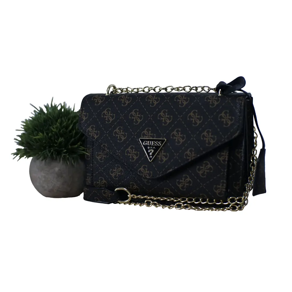 Bolso Fashion estampado marron oscuro de hombro (Inspiración Guess) 03.webp
