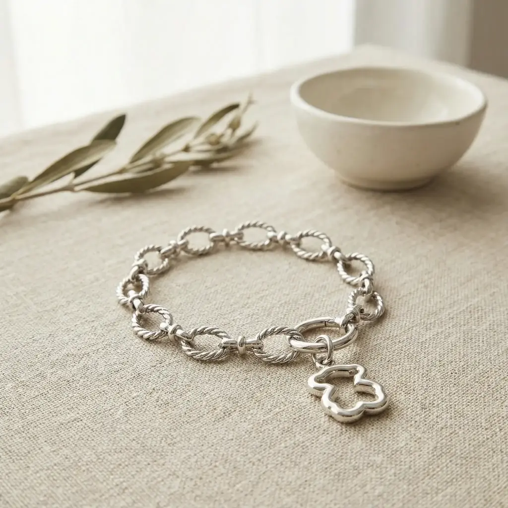 Pulsera Hold colgante oso Inspiración Tous-04.webp