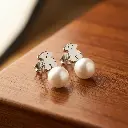 Pendientes de oso con perlas Inspiración Tous-05.webp