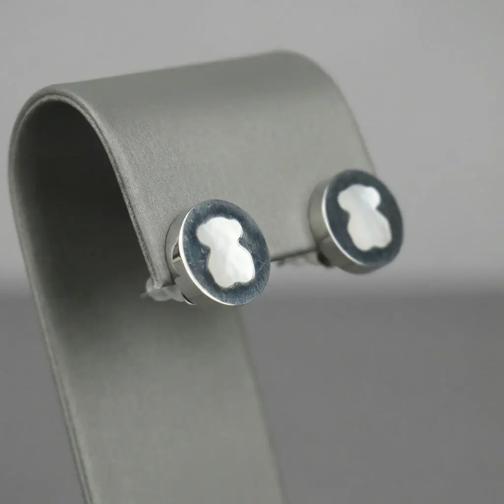 Pendientes pequeños Oso círculo Inspiración Tous-03.webp