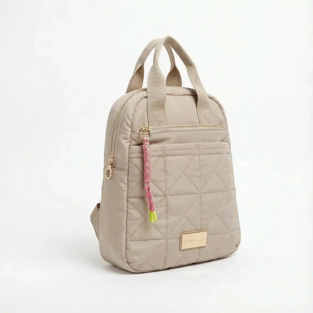 Mochila efecto acolchado (Inspiración Bimba y Lola) Color Beige 01 copia.webp
