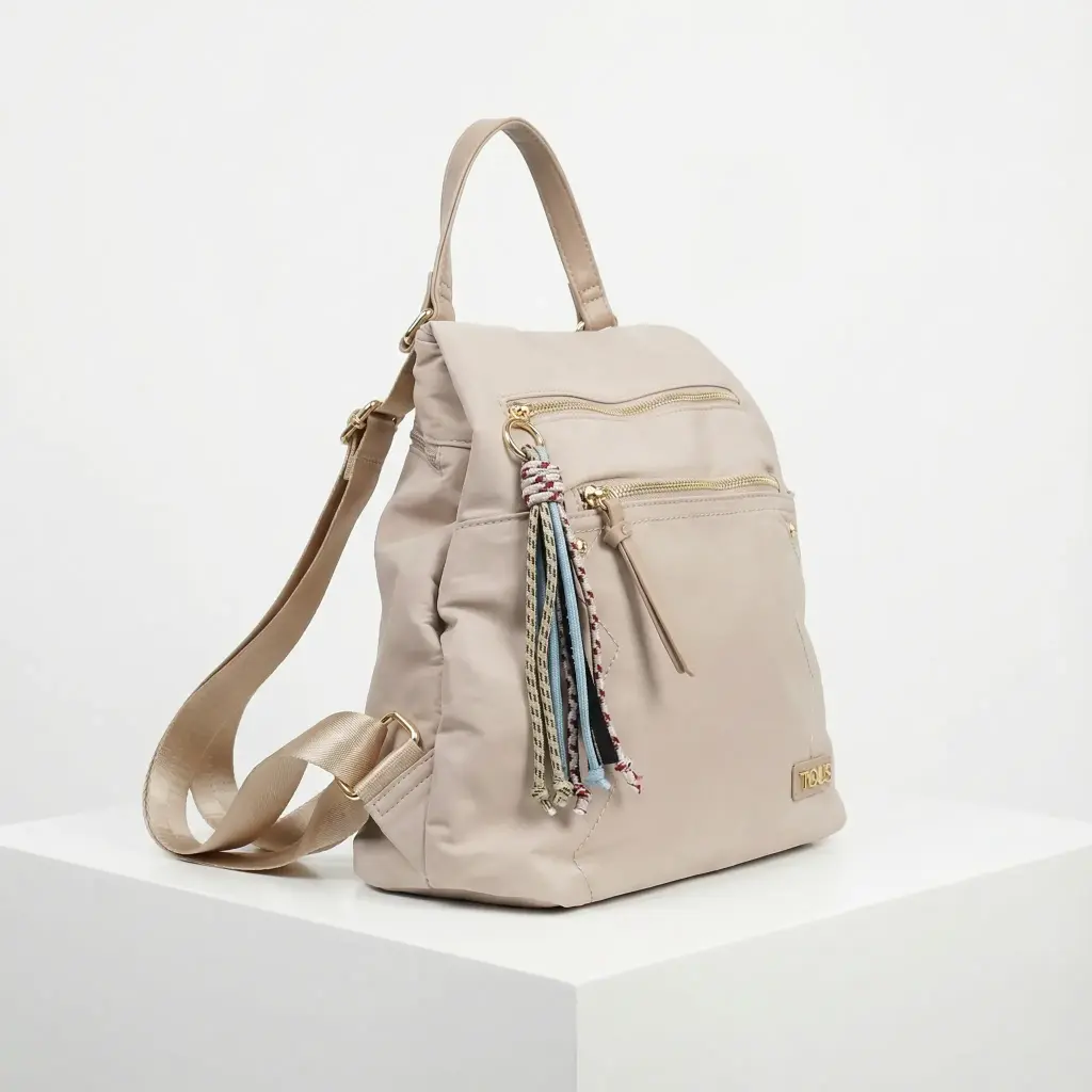 Mochila Charm (Inspiración Tous) Color Beige 01 copia.webp