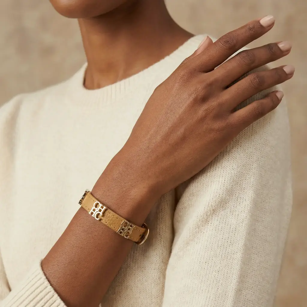 Pulsera con nombre de colores (Inspiración Channel) 08 copia.webp