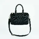 Bolso Cilindro estampado leopardo Negro 05 copia.webp