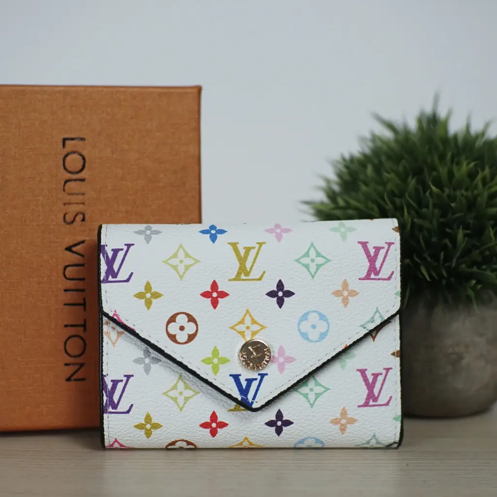 Cartera tarjetero Takashi murakami Blanco (Inspiración Louis Vuitton) 02.webp