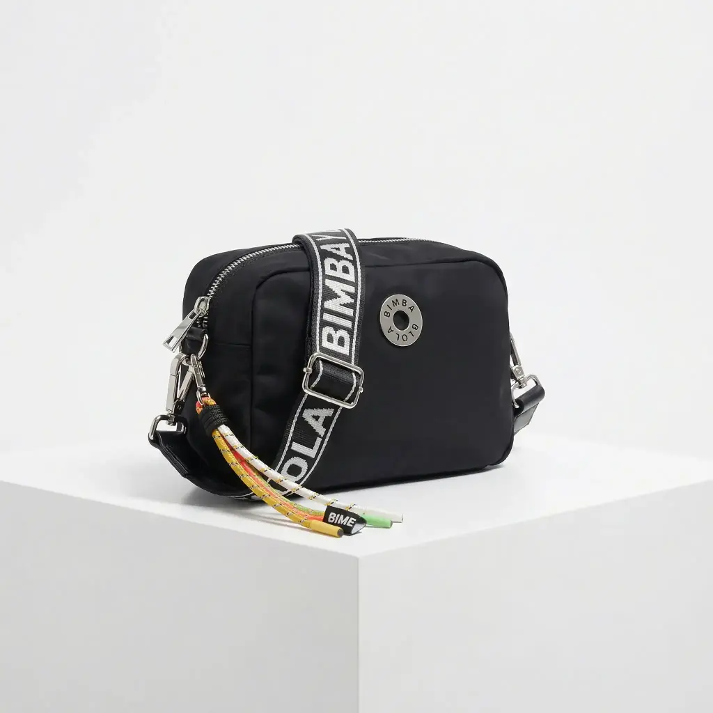 Bandolera pequeña (Inspiración Bimba y Lola) Color Negro 06.webp