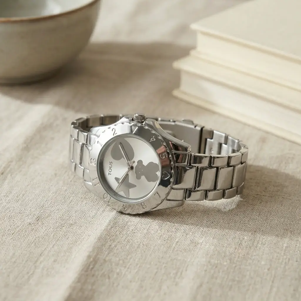 Reloj analógico Motif plateado (Inspiración Tous) 03.webp