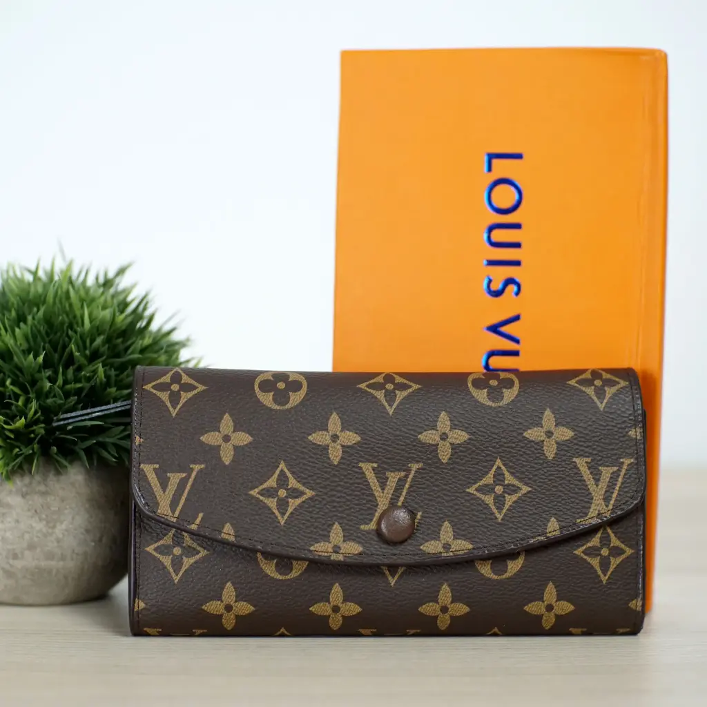 Cartera Tarjetero Emilie marrón (Inspiración Louis Vuitton) 03.webp