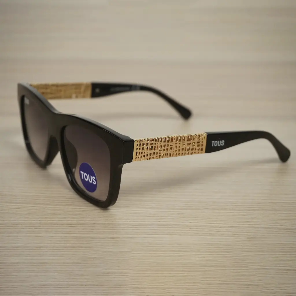 Gafas de sol patillas metalicas dorado (Inspiración Tous) 02.webp