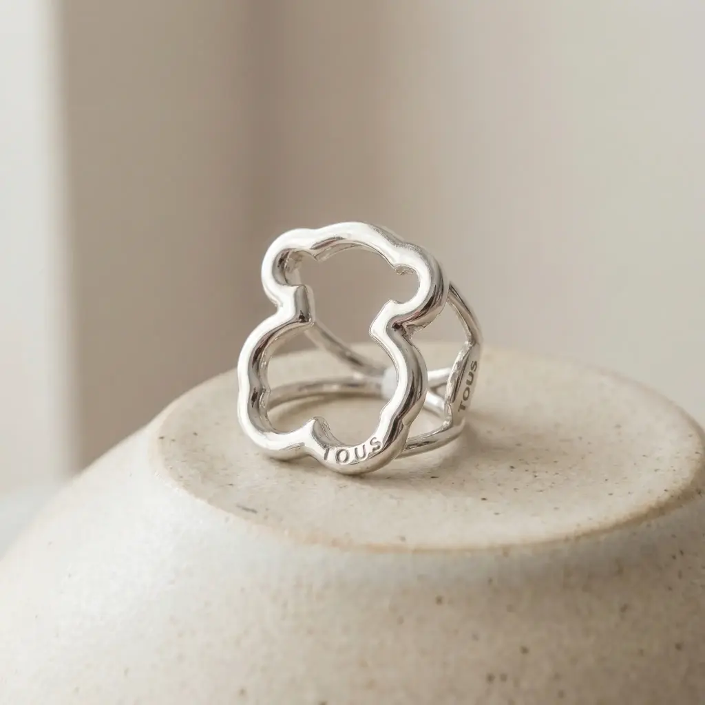 Anillo diseño silueta oso (inspiración Tous) plata 01.webp
