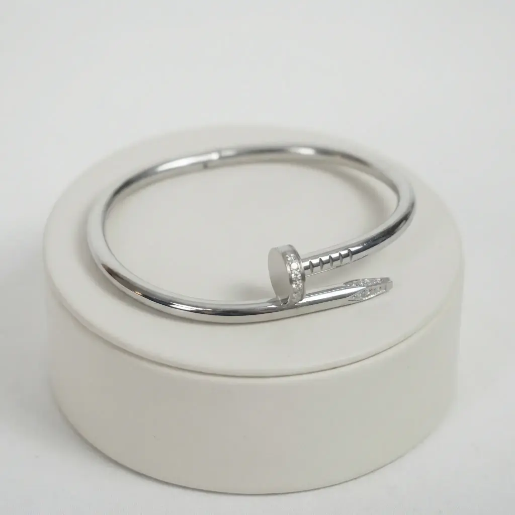 Pulseras cartier forma de clavo circonitas Plata 01.webp