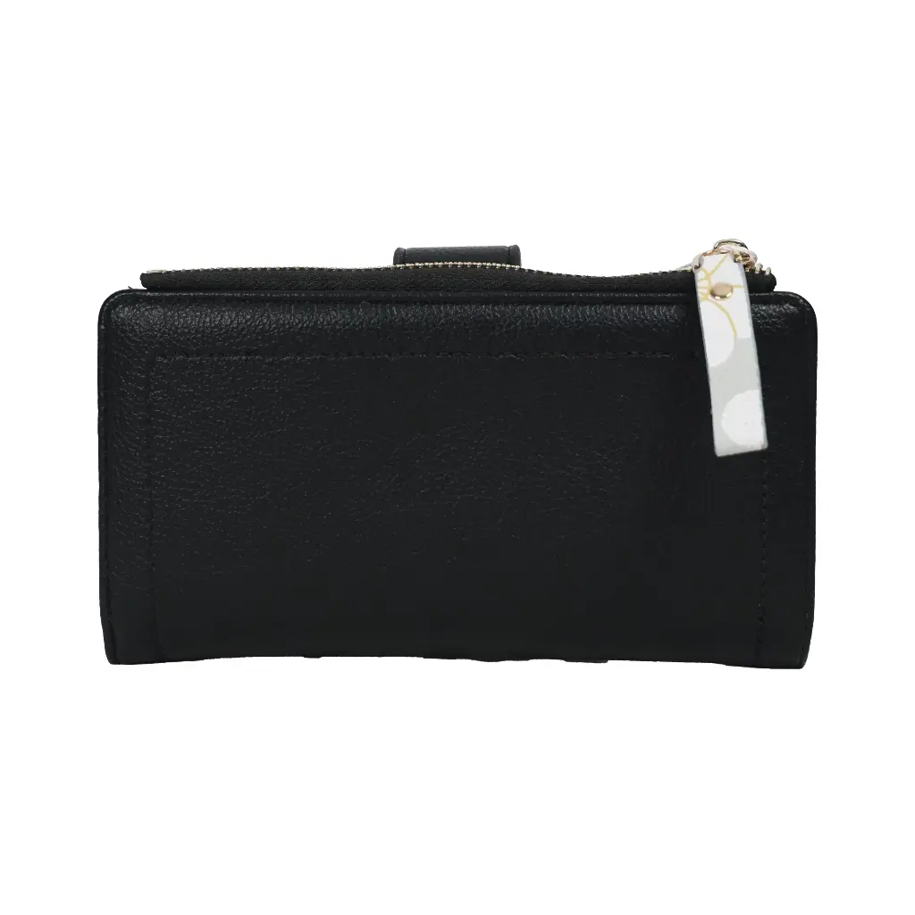 Cartera mediana solapa grande negro 02.webp