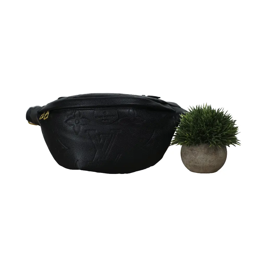 Bandolera Riñonera Bumbag (Inspiración Louis Vuitton) Color Negro 03.webp