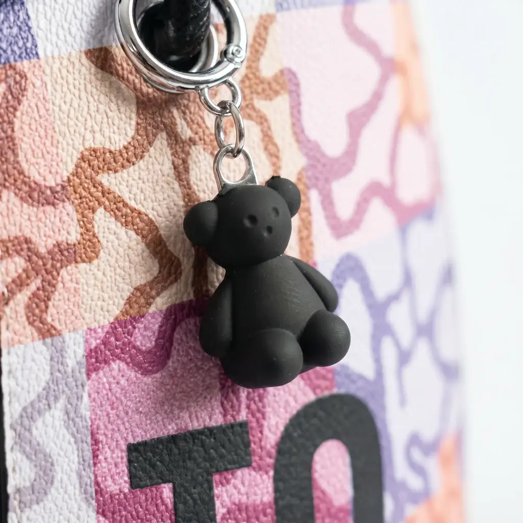 Mini bolso bandolera Kaos Icon (Inspiración Tous) 04.webp