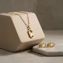 Conjunto colgante y pendientes espinelas Central de Nácar (Inspiración Tous) 04.webp