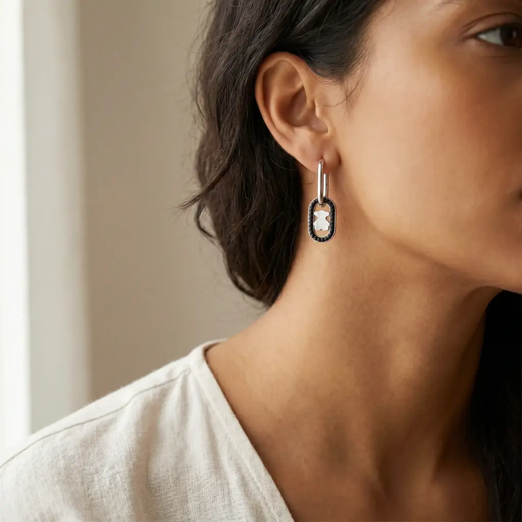 Pendientes con espinelas Negras Camille (Inspiración Tous) 03.webp