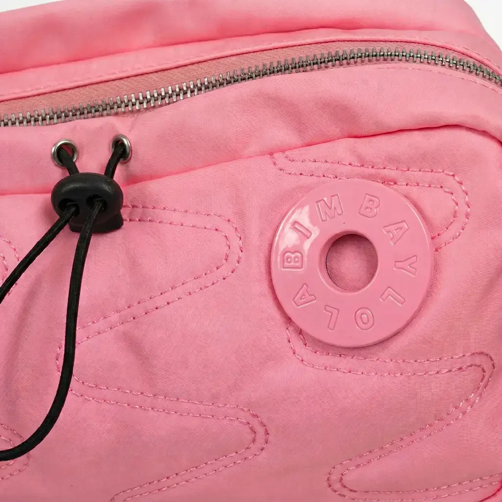 Bolso bandolera acolchado costuras onduladas (Inspiración Bimba y Lola) Rosa 05.webp