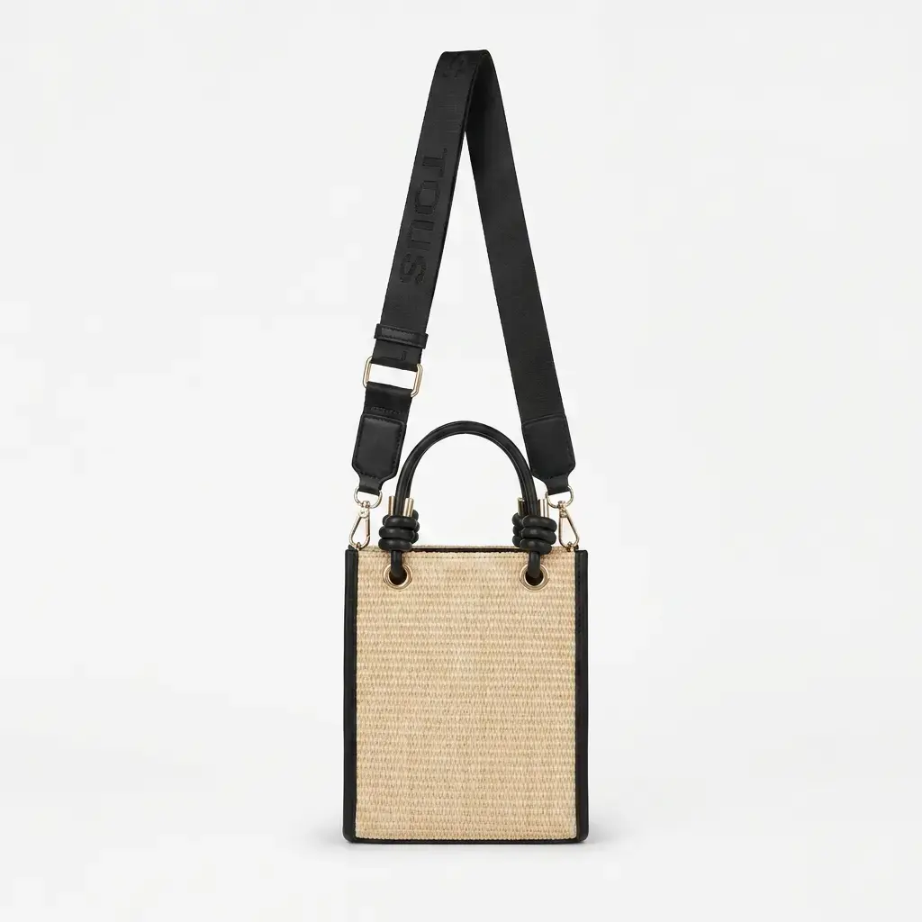 Mini bolso La Rue New de Rafia Vertical (Inspiración Tous) Negro 07.webp
