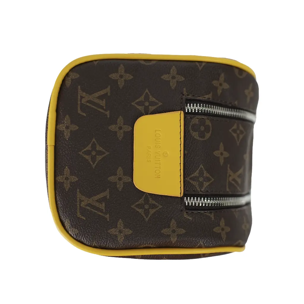 Neceser monograma LV ( Inspiración Louis Vuitton) Color Amarillo Marron 04.webp