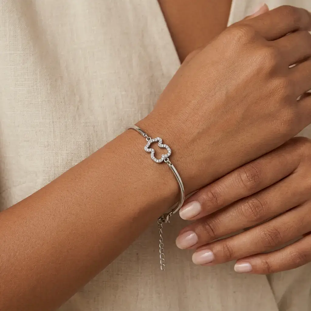 Pulsera New Silueta motivo central oso oro chapado plata (Inspiración Tous) 01.webp