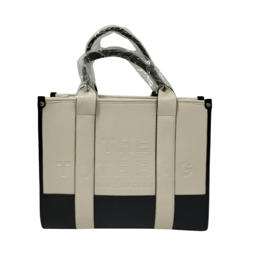 Bolso The Tote Bag - Inspiración Marc Jacobs - The Colorblock - Color Beige.webp