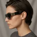 Gafas de sol rectangular logotipo dorado (Inspiración Miu Miu) 04.webp
