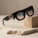 Gafas de sol rectangular logotipo dorado (Inspiración Miu Miu) 01.webp