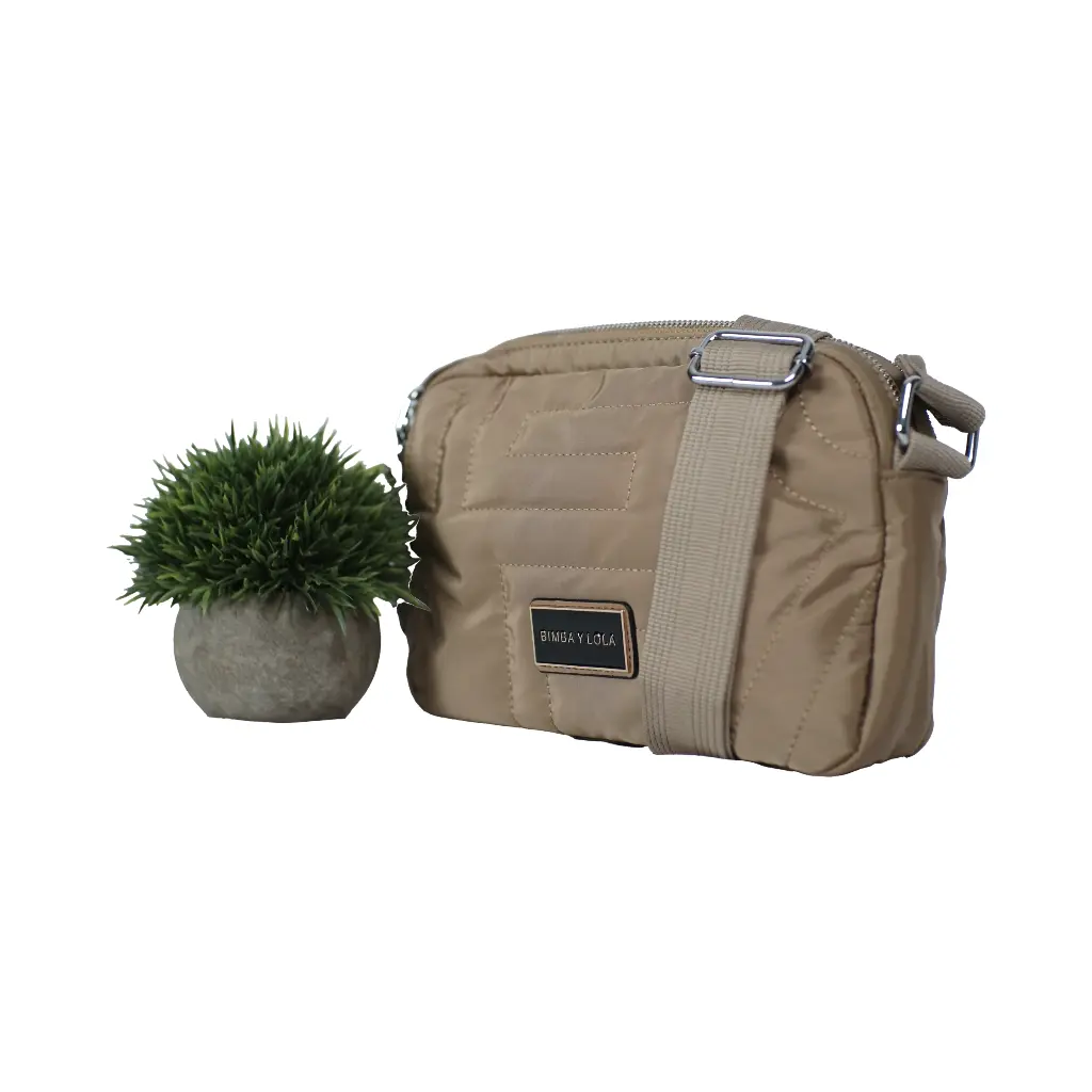 Bolso bandolera acolchado (Inspiración Bimba y Lola) Color Camel 05+.webp