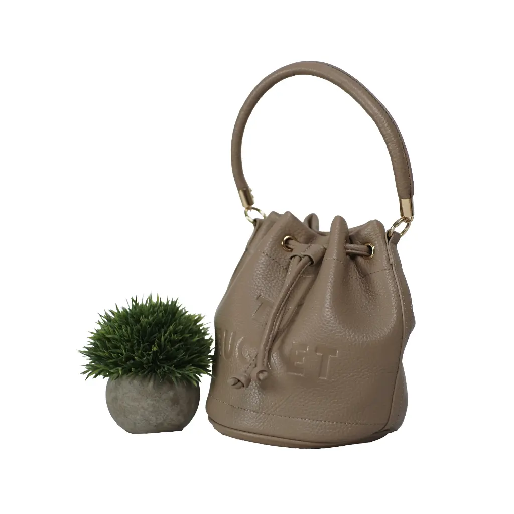 Bolso Bombonera The bucket (Inspiración Porfuit) Color camel 05.webp