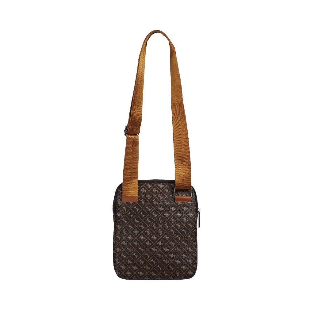 Bolso Bandolera Hombre Logo (Inspiración Guess) Color marrón 02.webp