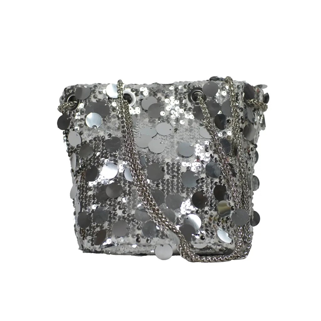 Bolso bandolera lentejuelas color plata 03.webp