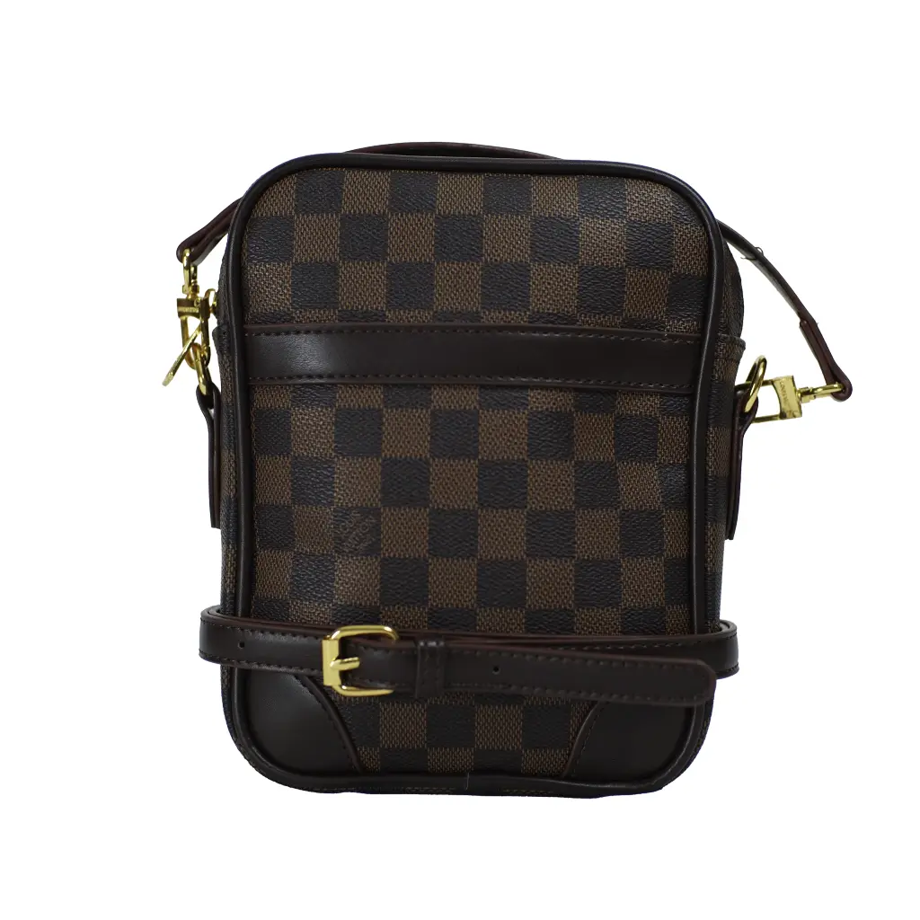 Bolso Hombre Logo cuadros (Inspiración Louis Vuitton) Color marron 02.webp