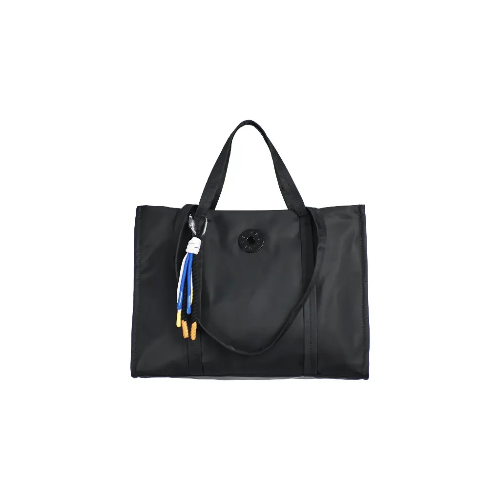 Bolso shopper grande nylon (Inspiración Bimba y Lola) Color Negro 03.webp