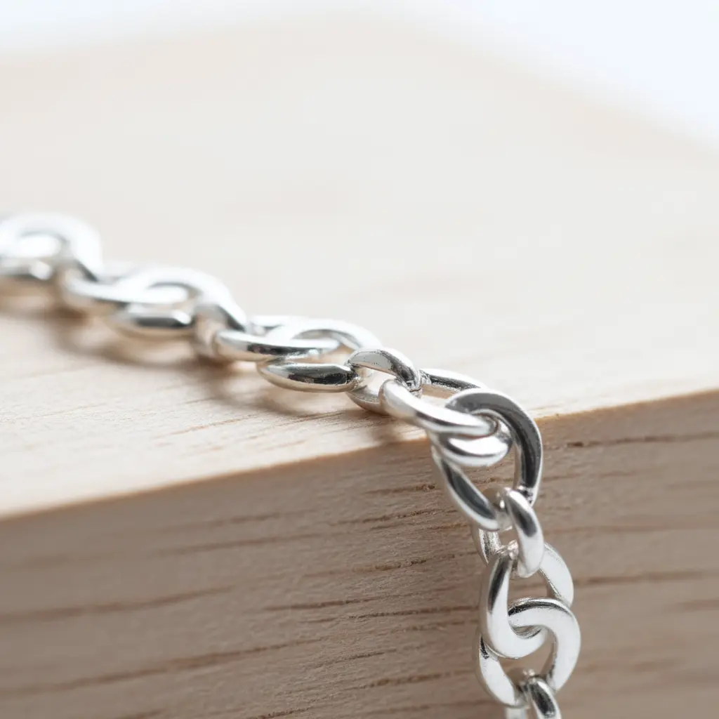 Pulsera Eslabones Ondulados de Plata 02.webp