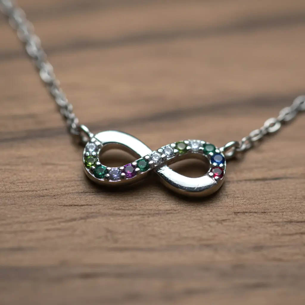 Collar Simbolo Infinito Zirconita 05.webp