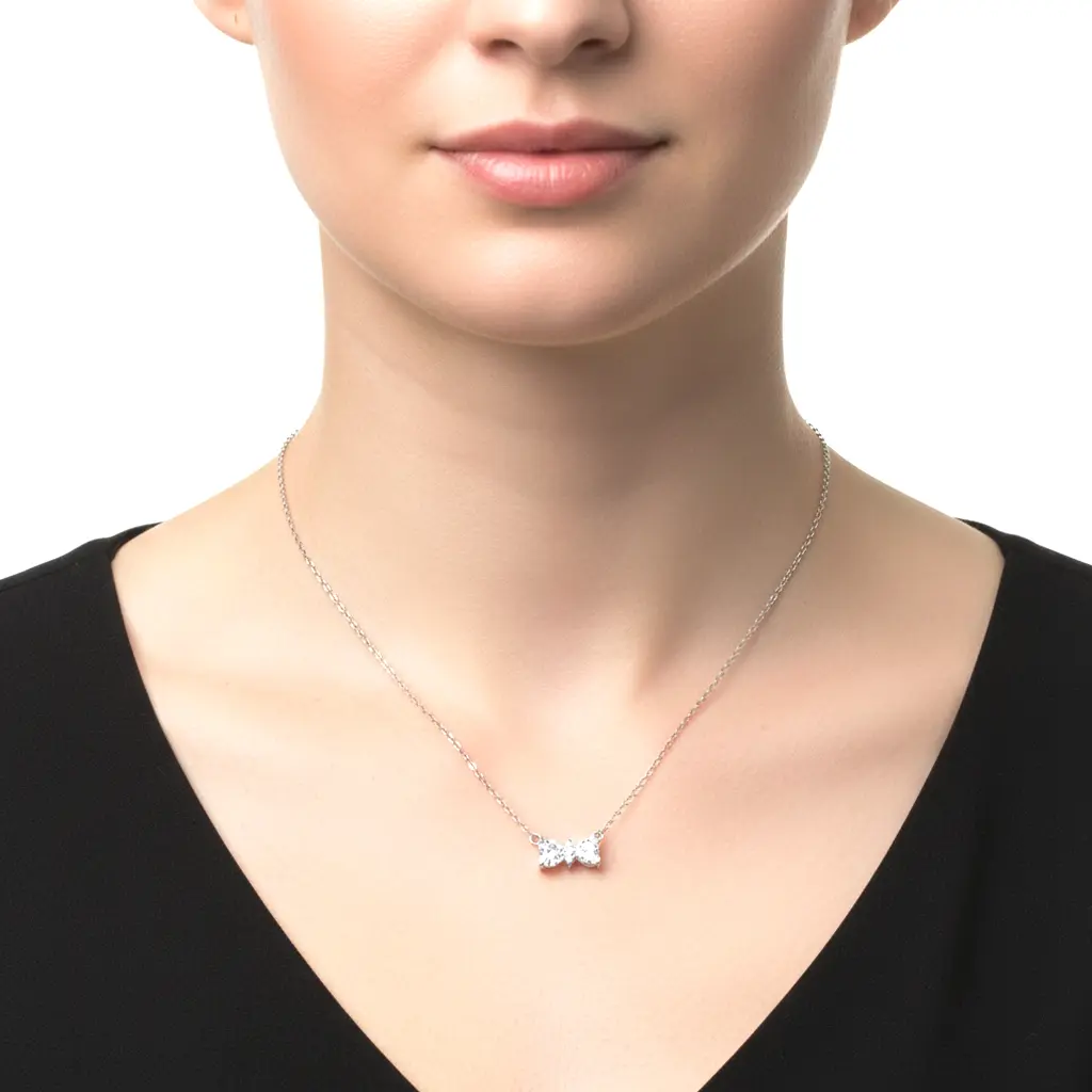 Collar Forma de Moño Plata 02.webp