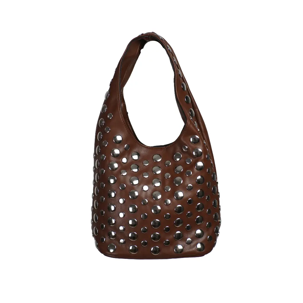 Bolso Saco Tachas marrón 01.webp