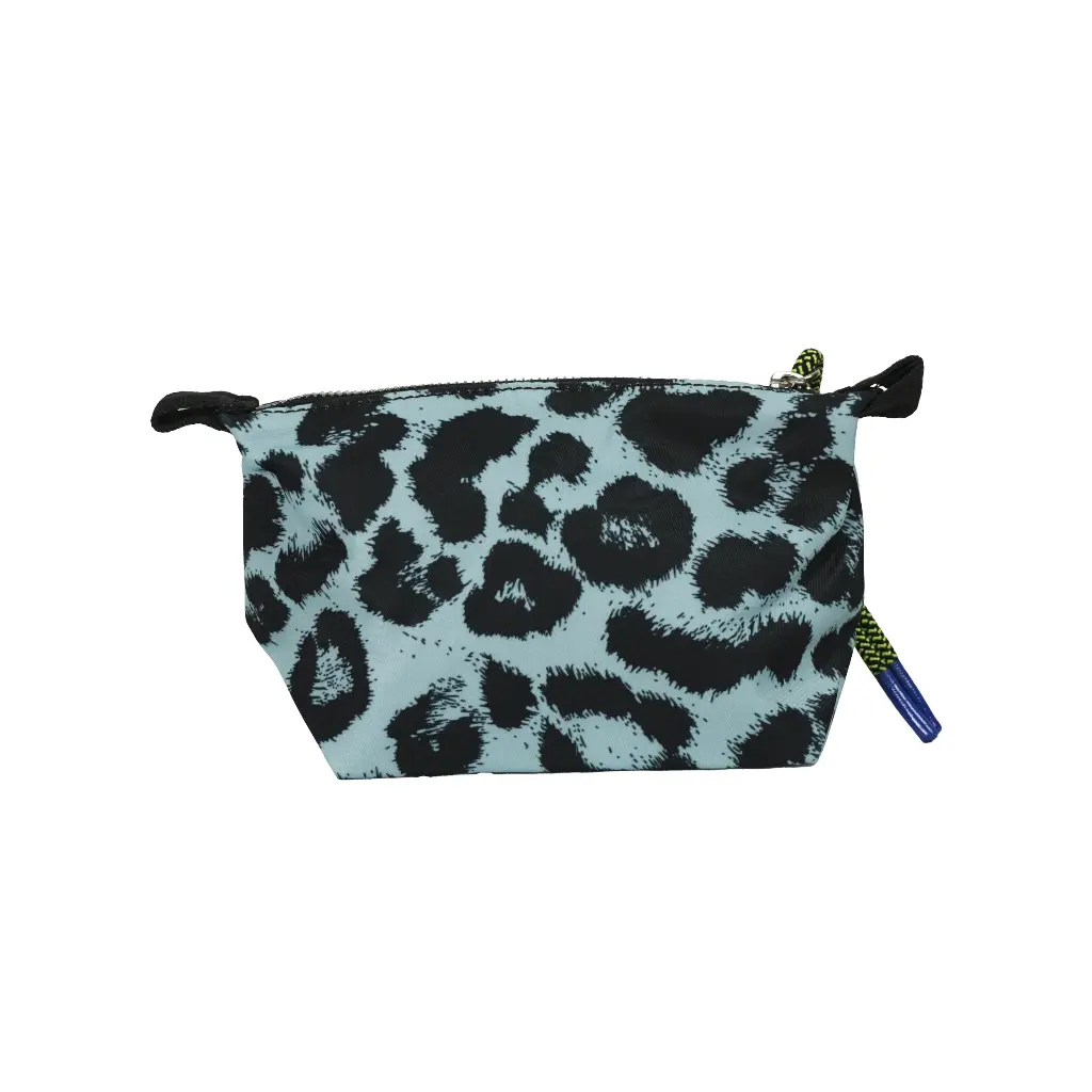 Neceser Nylon Print Leopard (Inspiración Bimba y Lola) Color azul 02.webp