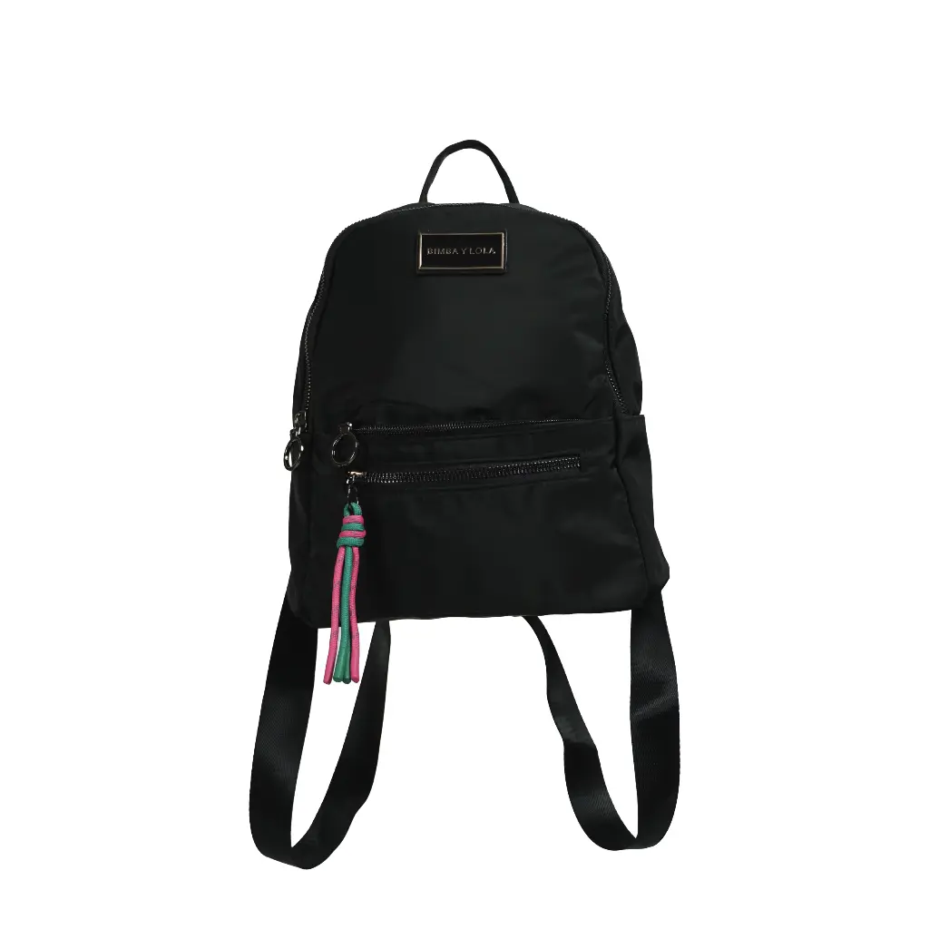 Mochila Pequeña con tiras regulables Negro 01.webp