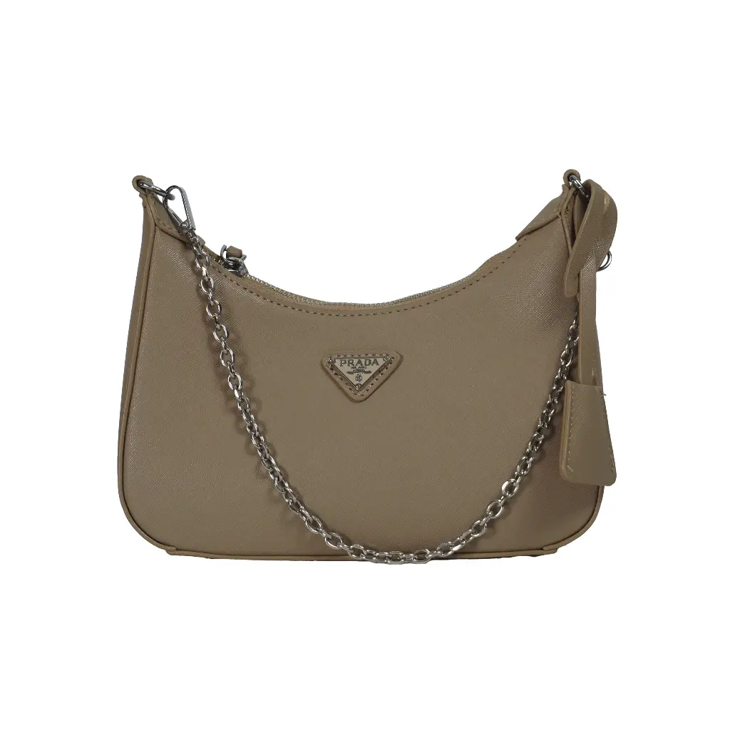 Bolso Bandolera Baguette Re-Edition 2005 (Inspiración Prada) Color Beige 01.webp