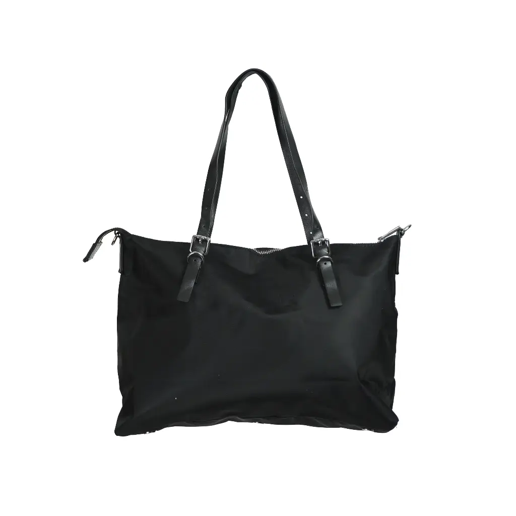 Bolso Bandolera Nylon (Inspiración Bimba y Lola) - Negro 02.webp