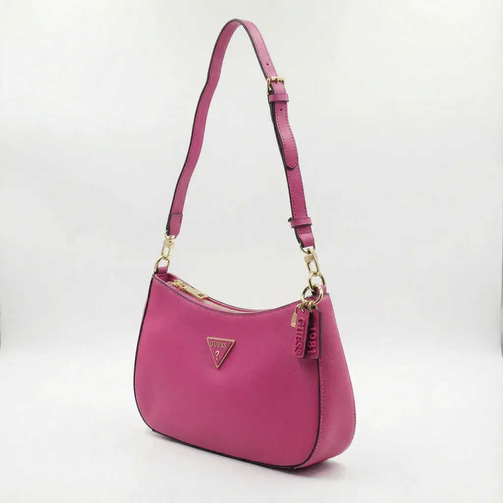 Bolso de hombro Polipiel Noelle (Inspiración guess) Rosa 01.webp