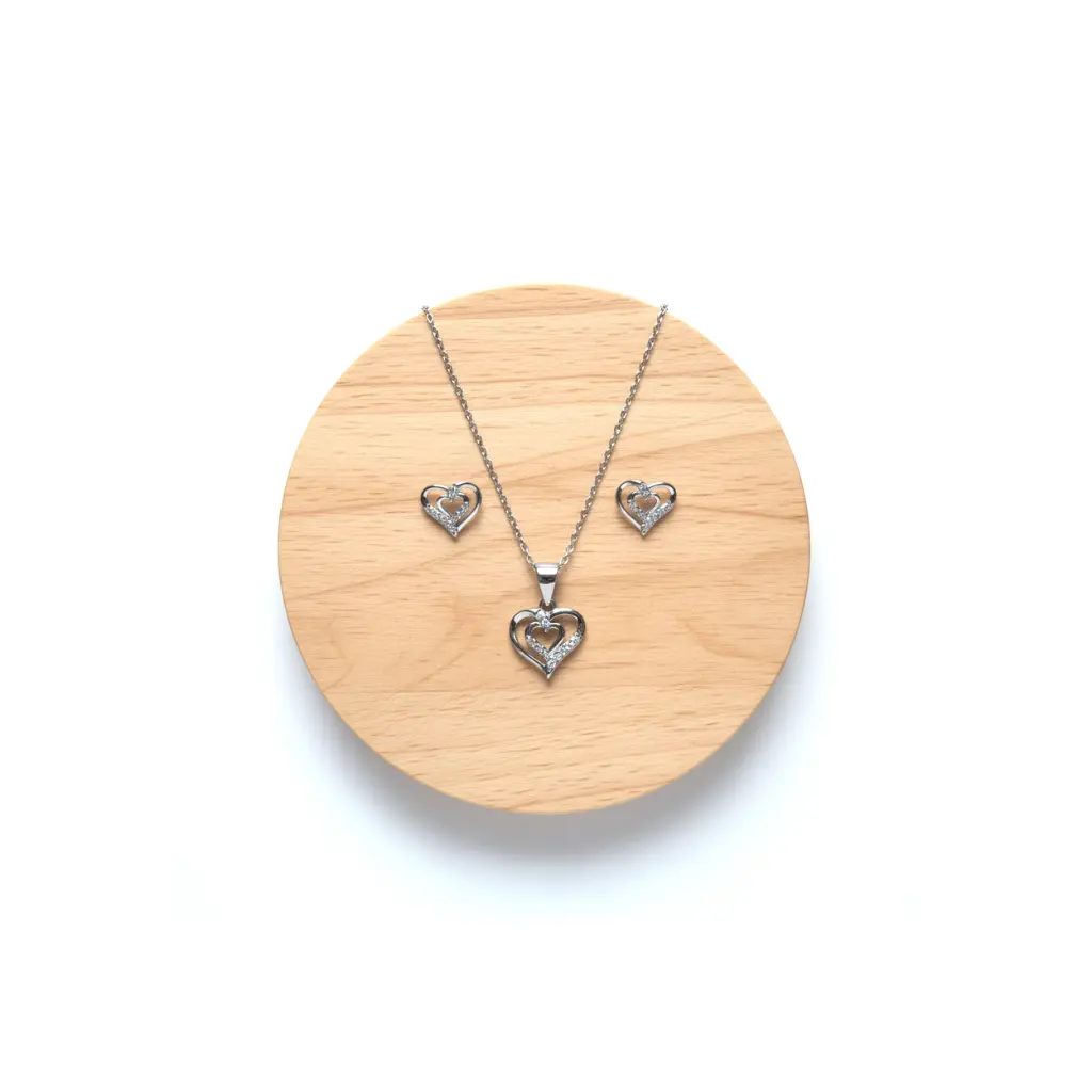 Conjunto De Collar y Pendientes Corazón Plata