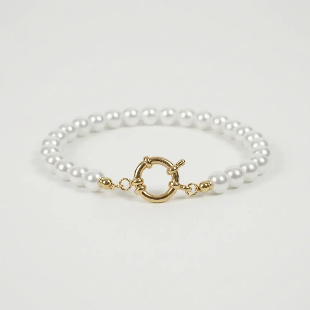 Pulsera con perlas blancas pequeñas
