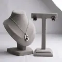 Conjunto colgante y pendientes Negras Camille Plata (Inspiración Tous)