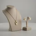 Conjunto colgante y pendientes Central de Nácar (Inspiración Tous)