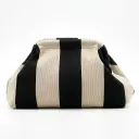 Bolso Clutch elegante con cadena