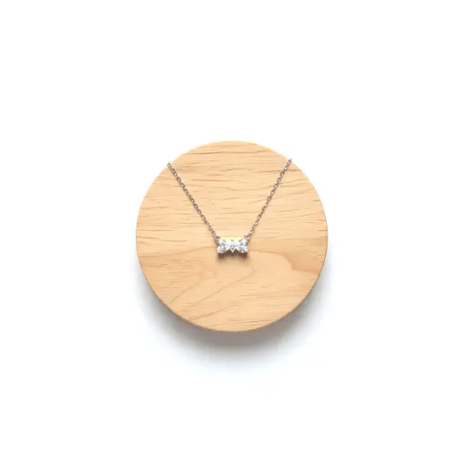 Collar Forma de Moño Plata