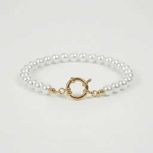 Pulsera con perlas blancas pequeñas