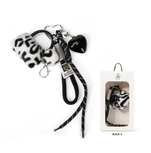 [00008338] Llavero Charms Bolsito Blanco Con Corazon